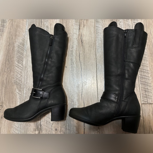 Ecco Genuine Leather Boots - Black - Picture 3 of 7
